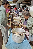 Paucartambo, spontaneous local market